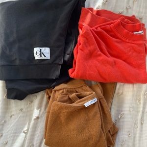 Bundle of sweatshirts